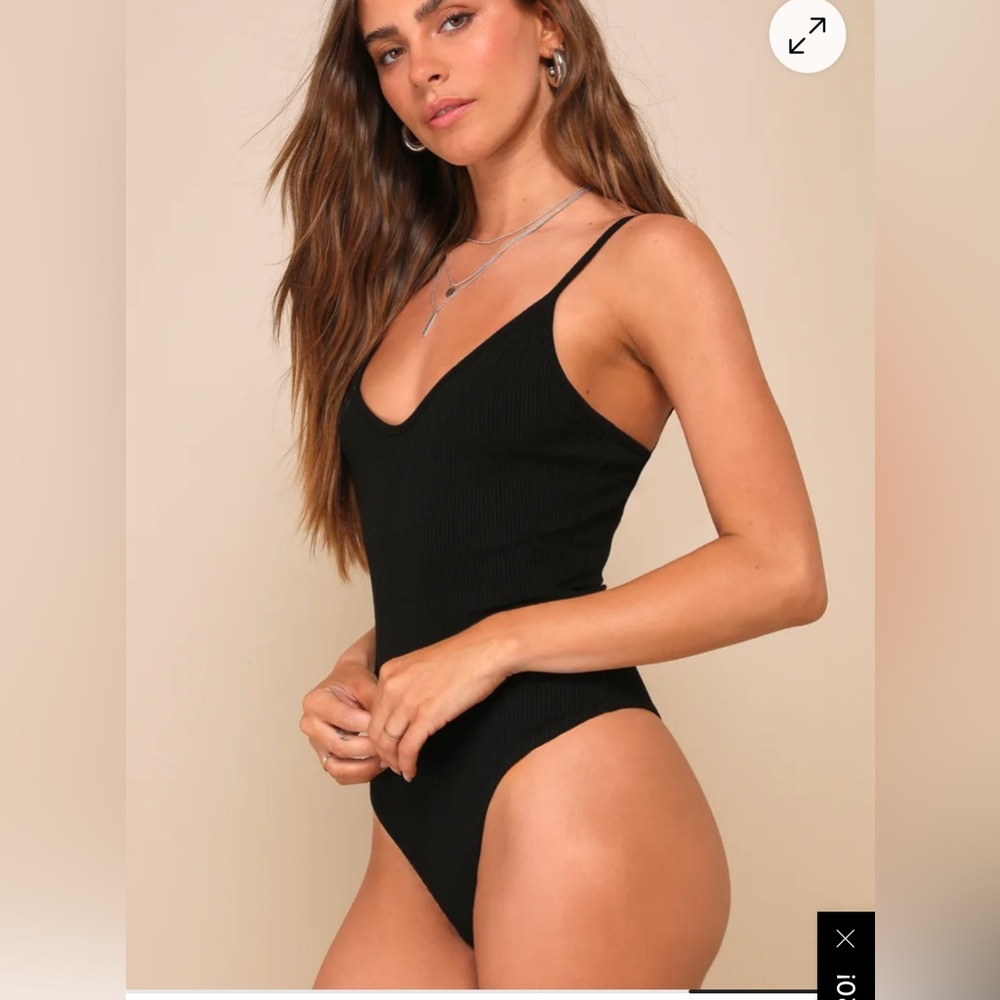 Lulu's Black Ribbed Top